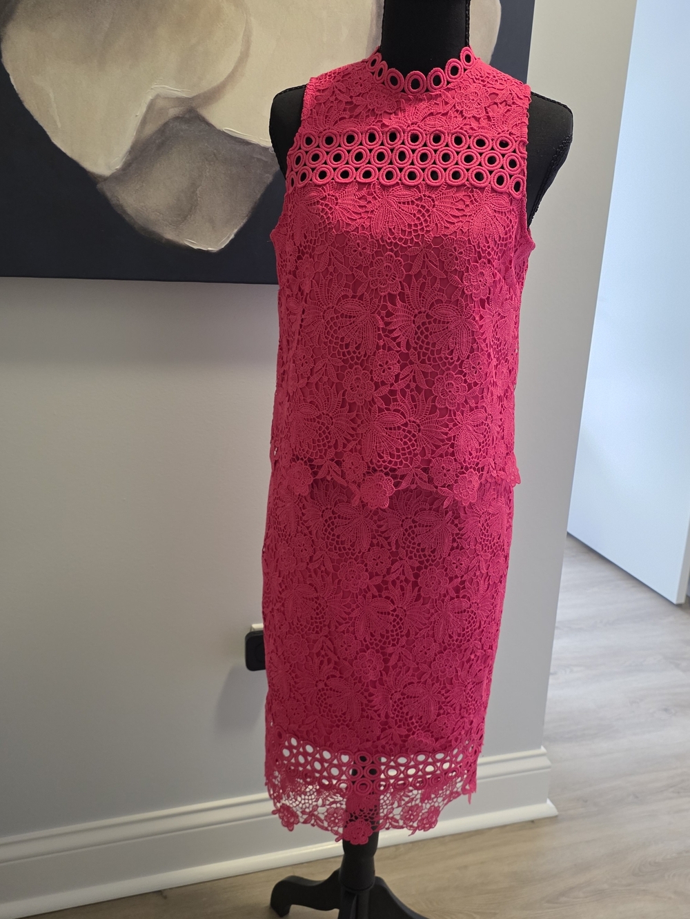 Elie Tahari Hot Pink Floral Lace 2 Piece Top And Skirt